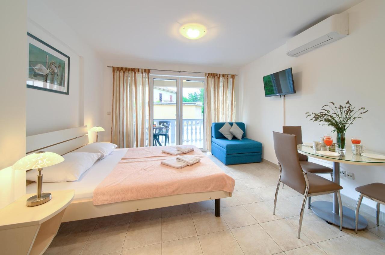 Apartments Ivica Krk Island Šilo Εξωτερικό φωτογραφία