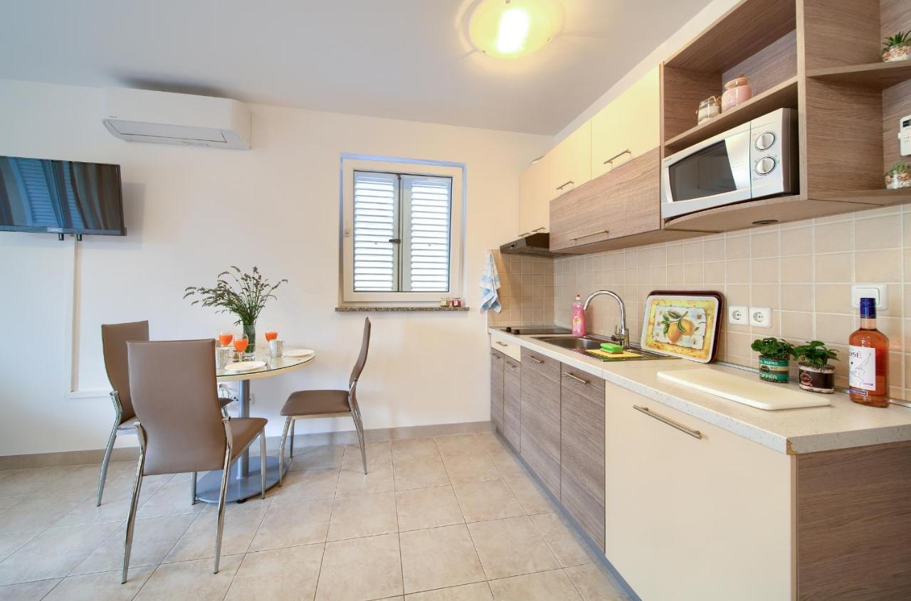 Apartments Ivica Krk Island Šilo Εξωτερικό φωτογραφία