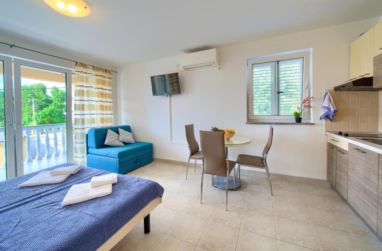 Apartments Ivica Krk Island Šilo Εξωτερικό φωτογραφία